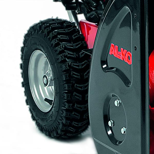 Бензиновий снігоприбирач AL-KO SnowLine 560 II