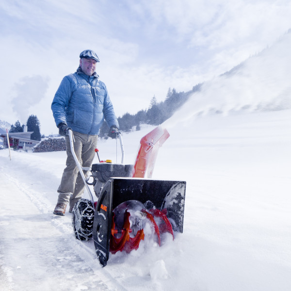 Бензиновий снігоприбирач AL-KO SnowLine 560 II