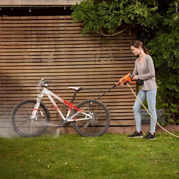 Мийка високого тиску акумуляторна Black+Decker BCPC18B