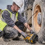 Автомобільний компресор акумуляторний DeWALT DCC018N