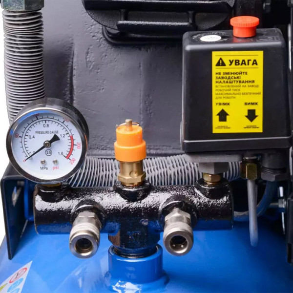Компресор повітряний поршневий EnerSol ES-AC670-120-3PRO