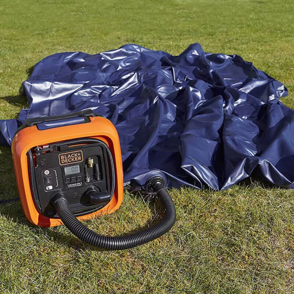 Компресор автомобільний Black&Decker ASI400