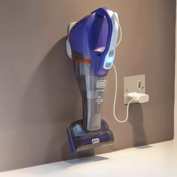 Пилосос автомобильный аккумуляторный Black+Decker DVB315JP