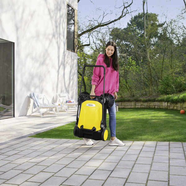 Підмітальна машина Karcher S 4 Twin (1.766-365.0)