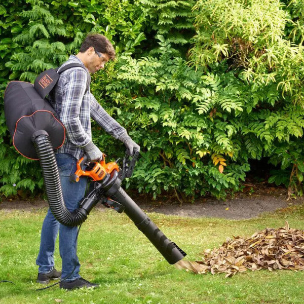 Електричний cадовий пилосос-повітродувка Black&Decker BEBLV301