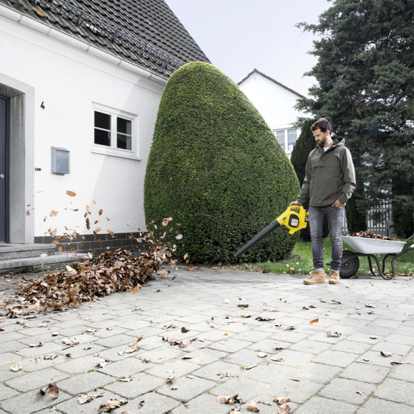 Повітродувка Karcher Leaf Blower LBL 4 (1.445-150.0) (без акумулятора і ЗП)