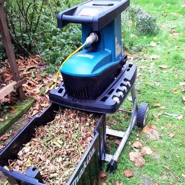Електричний подрібнювач гілок Makita UD2500