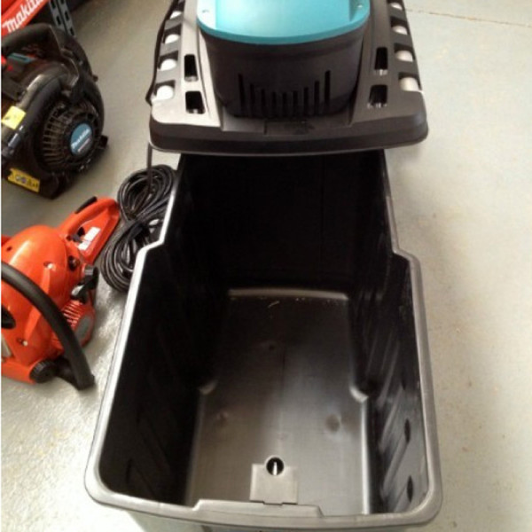 Електричний подрібнювач гілок Makita UD2500
