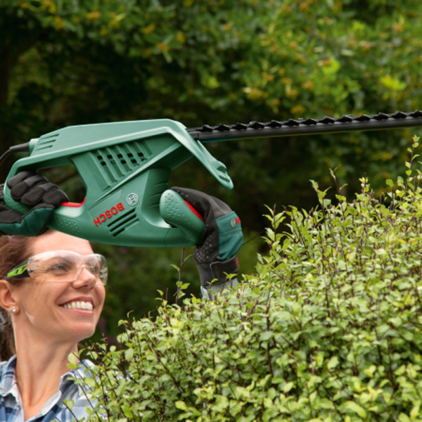 Кущоріз електричний Bosch EasyHedgeCut 55 (0600847C02)