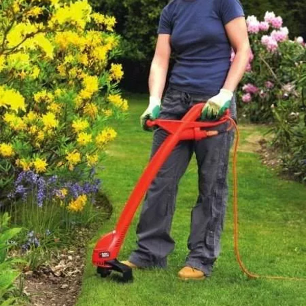 Тример електричний Black & Decker GL360SB